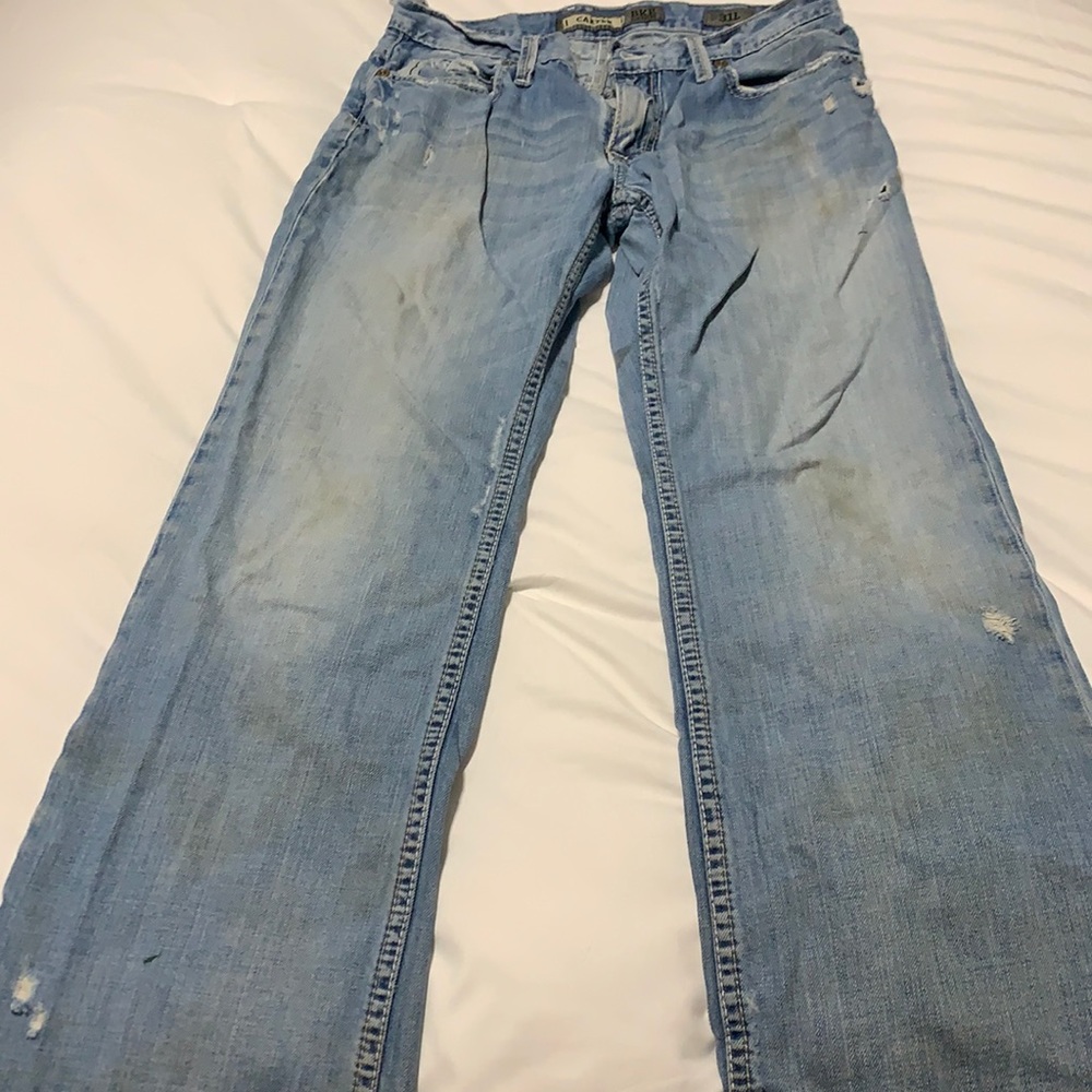 Men’s buckle jeans
